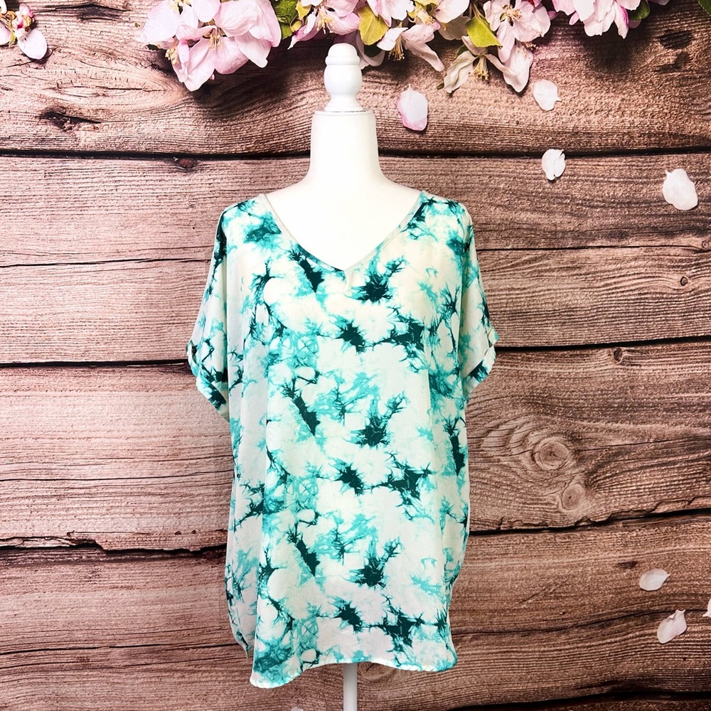 Cupid’s Diary Women’s Tie Dye Watercolor Summer Beach V-neck Tunic Blouse 1X